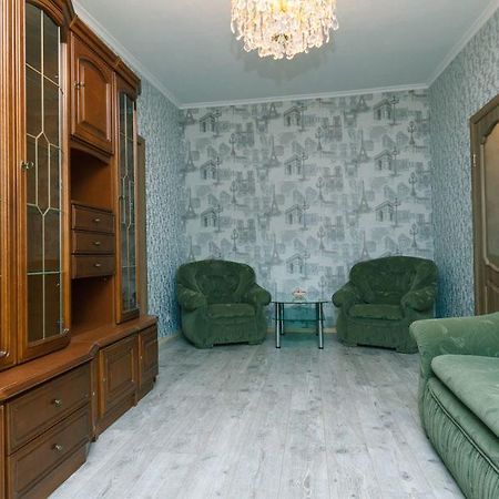 Cosy Central Apartment Kiev Luaran gambar
